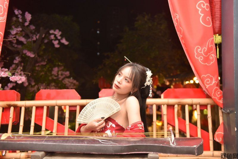已婚女生适合玩妲己甜蜜暴击吗
