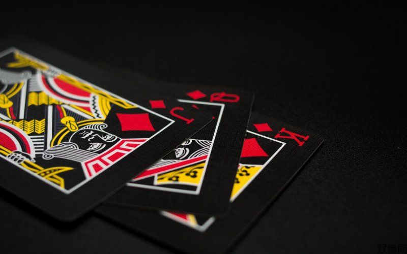 卡牌暗战：当《英雄联盟》的“恶魔手契”翻开《小丑牌》的底牌