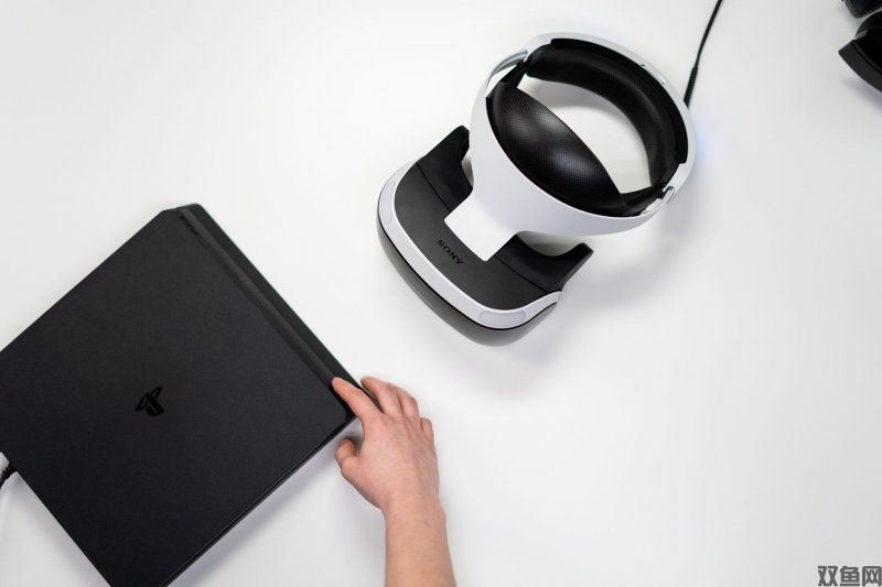 大跳水！PSVR2永久降价150美元，入手好时机来了？