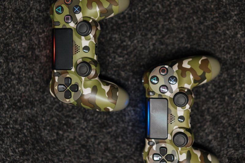 操作让人看不懂！动视迷惑操作曝光，PS4平台狂推现代战争4预购广告