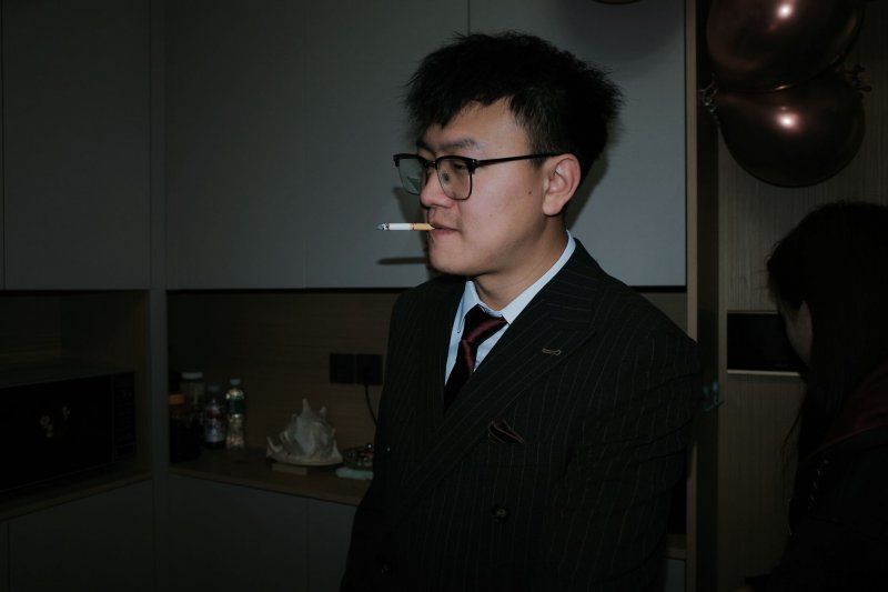 氛围感拉满！复古恐怖新游背刺派对正式发售，蛊中求活只剩一人通关