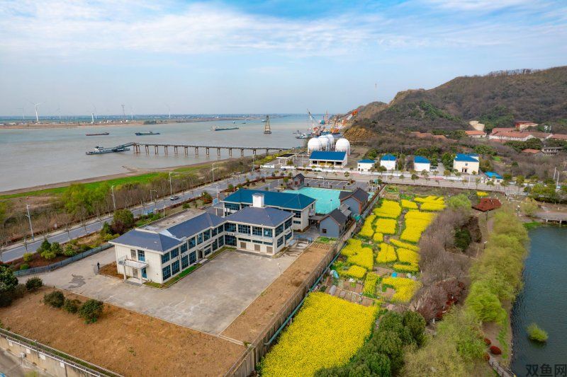 《三角洲行动》保险箱里放什么？任务物品、药品与高价值物资的取舍