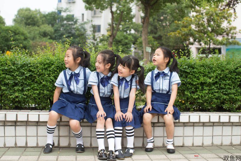 《鸣潮》声骸背包满了怎么清？自动锁定、弃置与融合前检查指南